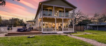 Waterfront Retreat | Main House + Guest Spaces, Boat Ramp & Games Galore!