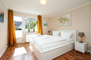 2 Schlafzimmer, Bügeleisen/Bügelbrett, WLAN