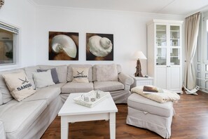 Immagine non classificata, 5 di 24, pulsante