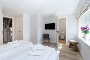 Uklassifisert bilde, 2 av 22, knapp