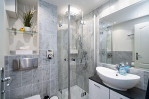 تجهيزات دش، مجففات شعر