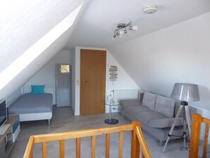 2 bedrooms, iron/ironing board, WiFi - Vacation apartment Am Harlebogen 11 Whg. 4 (Wittmund)