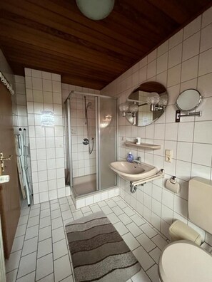 Nicht klassifiziertes Bild, 4 von 28, Schaltfläche