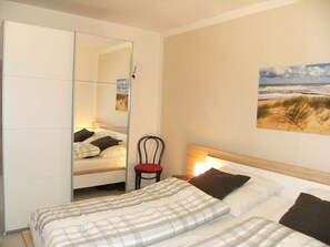 2 habitaciones, tabla de planchar con plancha y wifi 