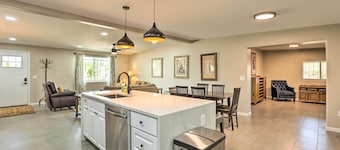 Tucson Getaway w/ Private Pool & Gas Grill!