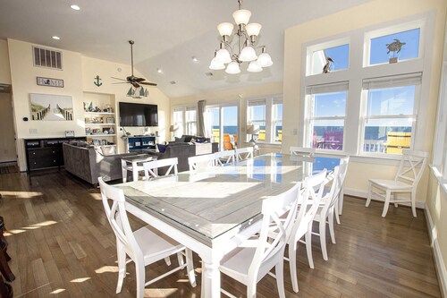 Oceanfront, Private Pool, Theater, Elevator, Handicap Friendly