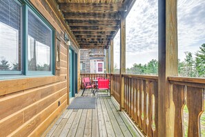 Property grounds - Three Bears Resort Adventure Base w/ Lake Access (Warrens)