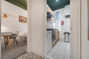 Interior - Cosy Central Aberdeen 1 Bed Flat by Retail Park (Aberdeen)