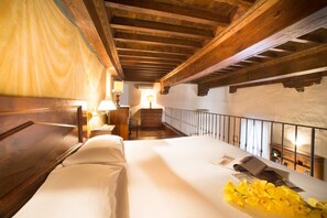 Room - Luxury Apartment Santa Croce | Palazzo Salviati (Firenze)