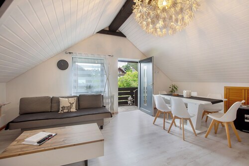 Schwarzwaldglück Loft with Balcony and Wi-Fi