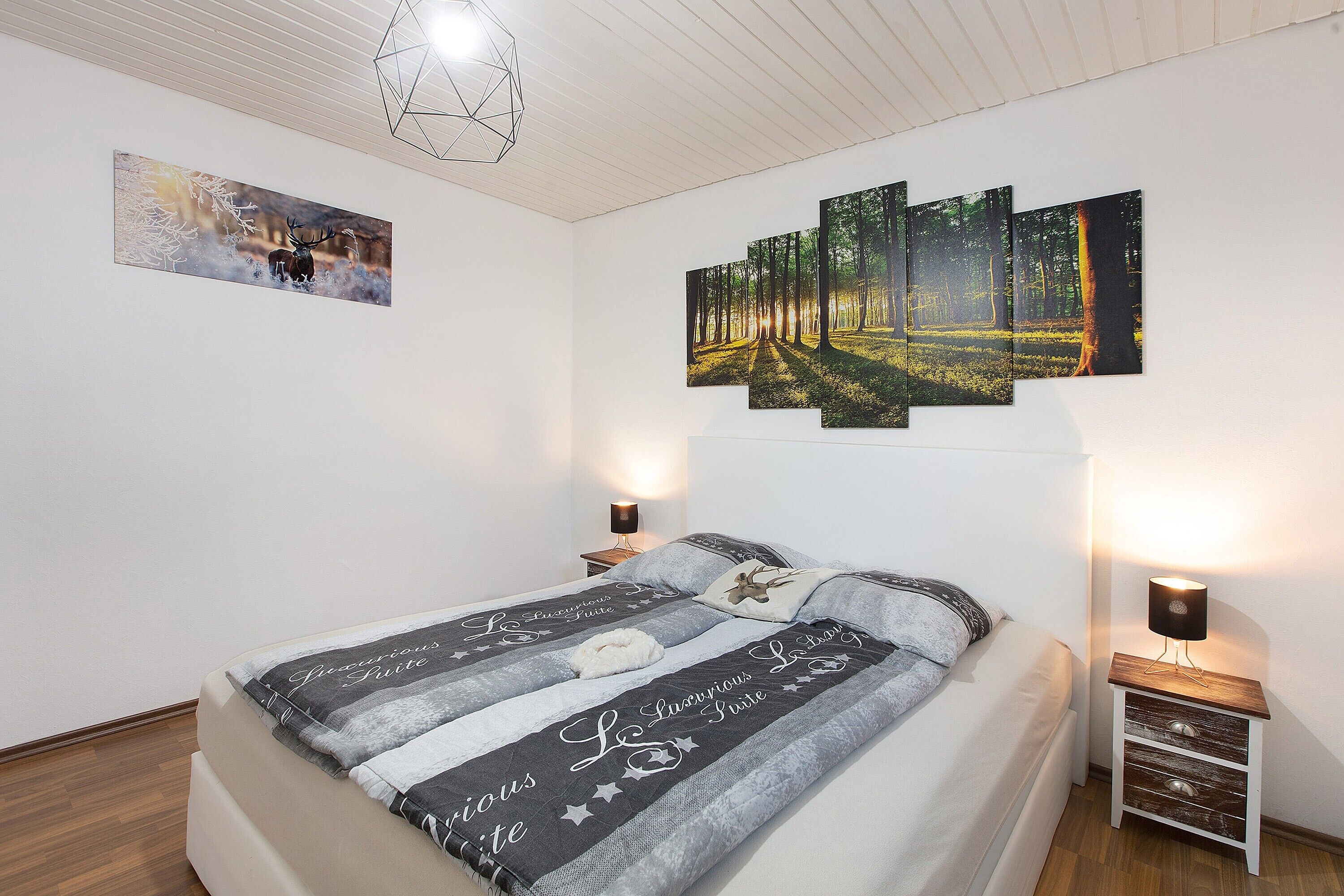 1 bedroom, free WiFi, bed sheets