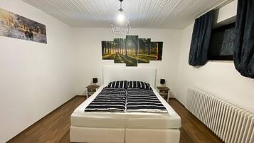 1 chambre, Wi-Fi gratuit, draps fournis