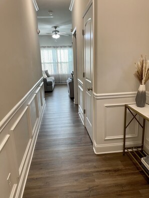 Living area - Cozy 4-bedroom home in Suburbs of Metro Atlanta (McDonough)