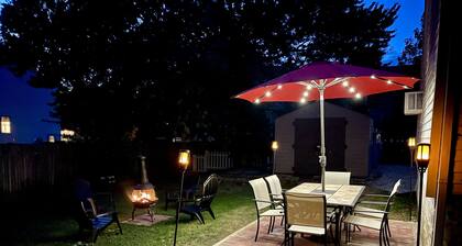 ENTIRE UNIT: Charming Century Home in Harbour town