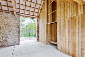 Spa - Ladymeade -   part of a beautifully restored former dairy that sleeps 3 guests  in 2 bedrooms (Dorchester)