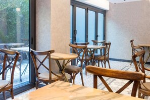Free daily continental breakfast  - Home Of Istanbul (Istanbul)