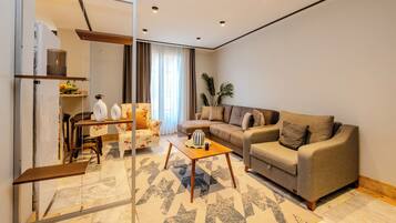 Suite Deluks | Area keluarga | TV