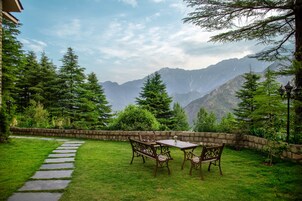 프리미엄 스튜디오 스위트 | 산 전망