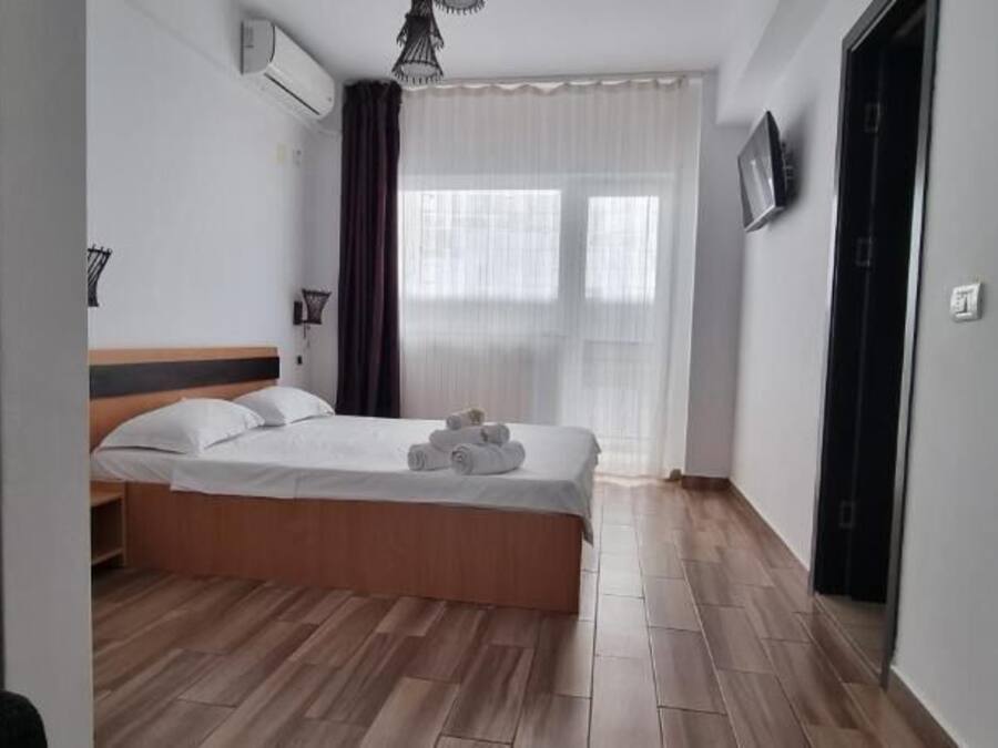 Standard Double Room, with balcony, no view | Free WiFi, bed sheets