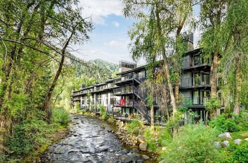 Chateau Roaring Fork Unit 29 | Sunny, Corner Condo with River Views