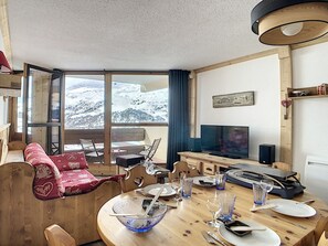Interior - Renovated 6 pers apartment - Ski-in/out - Balcony - WiFi (Les Menuires)