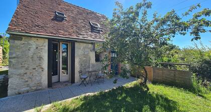 Gemütliches Ferienhaus mit Garten und Terrasse in Berry und Brenne