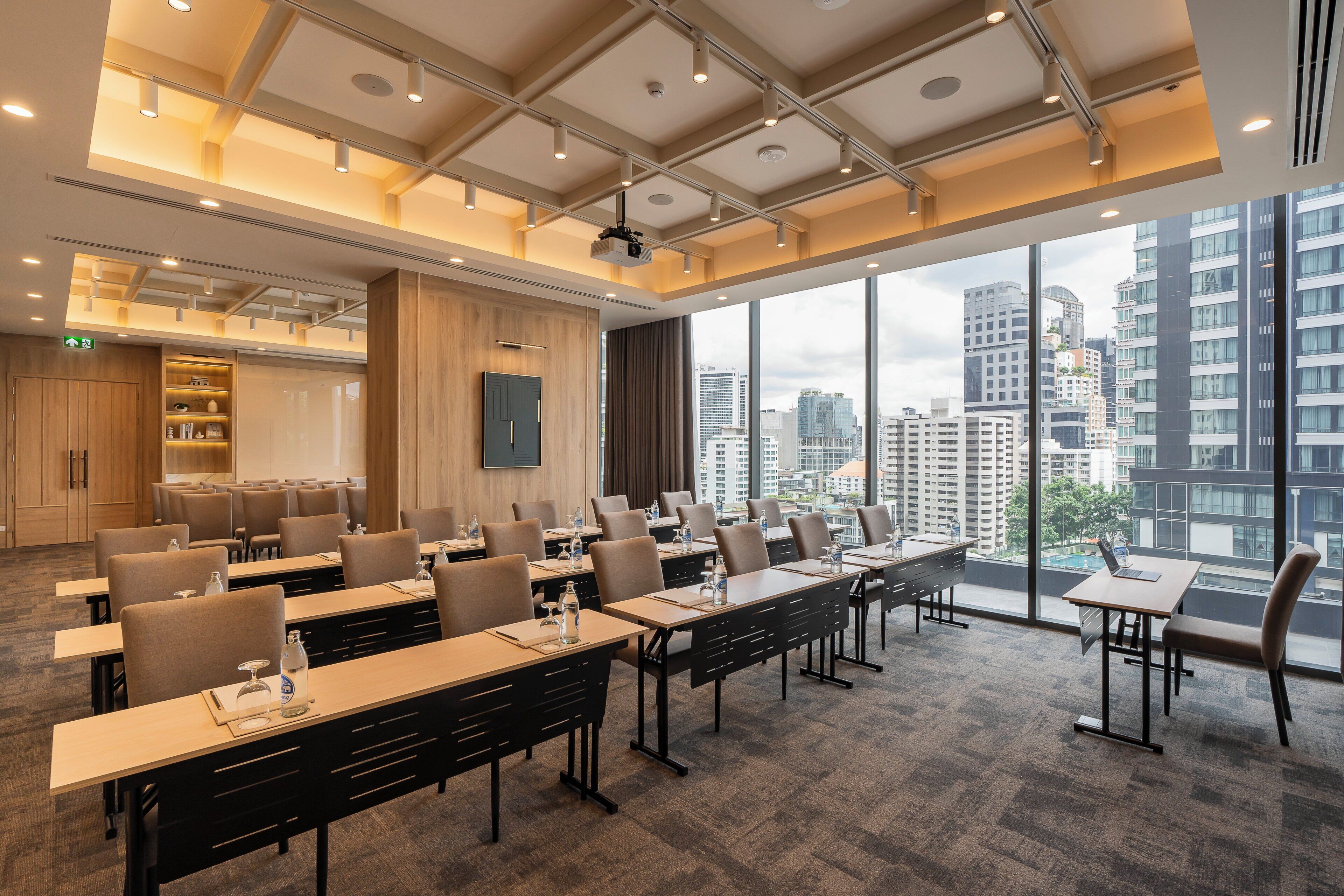 Photo - Staybridge Suites Bangkok Sukhumvit by IHG
