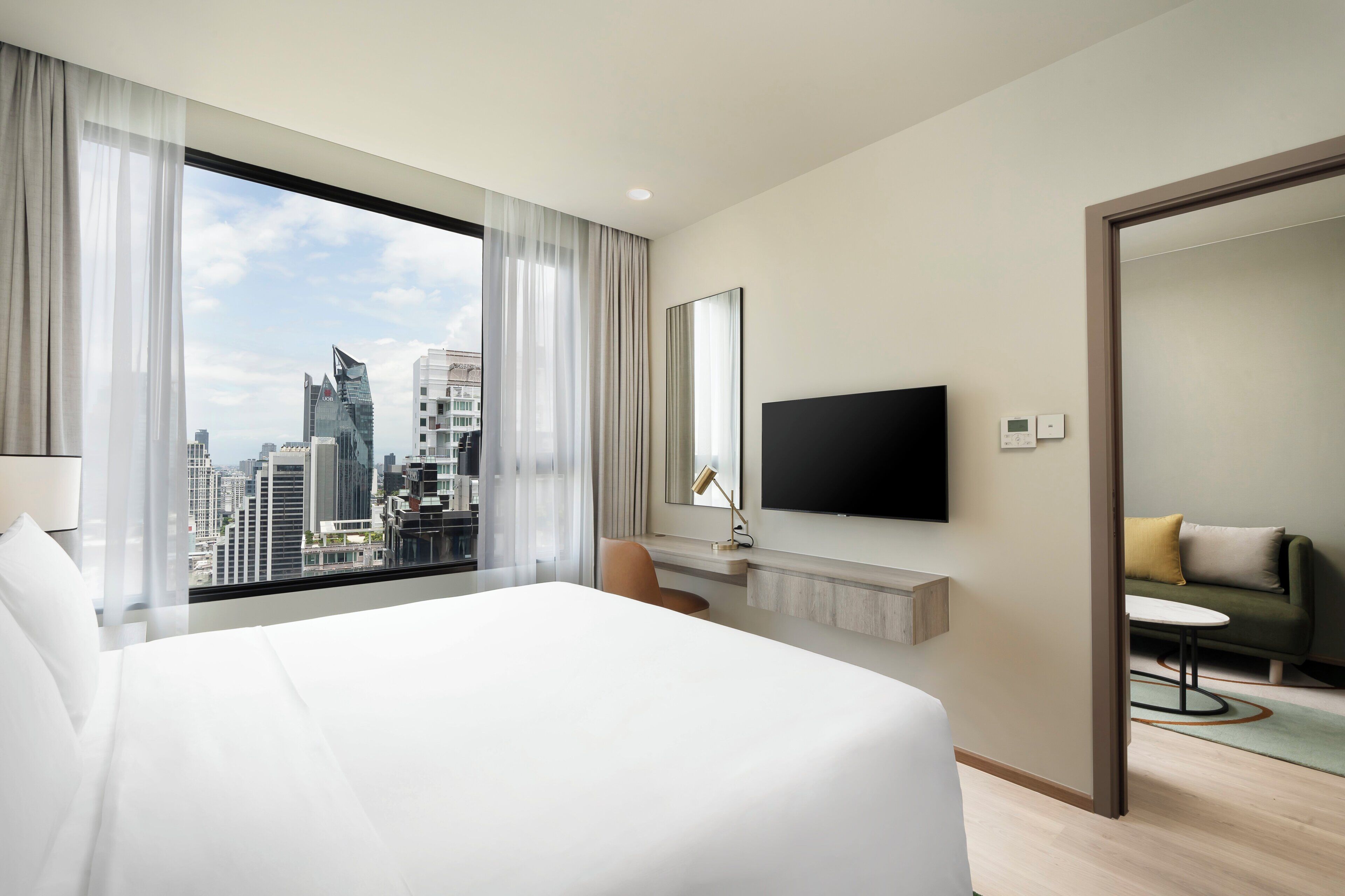 Zimmer, 1 Schlafzimmer, Küche (Living Area) | Blick auf die Stadt