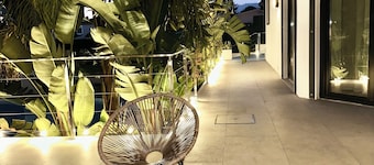 Luxury Villa. 300 meters from beach and 10min from golf.