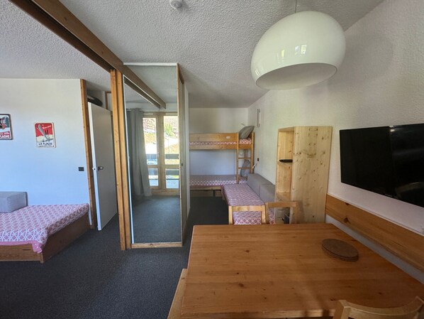 Room - Functional studio at the foot of slopes for 4 people - Pets allowed (Belle Plagne)