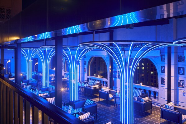 Interior - Planet Hollywood (Thane)