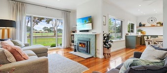 Dunkeld House: Beautiful Country Retreat