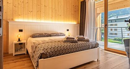 Apartment "Ciasa Fatati" with Mountain View, Sauna & Wi-Fi