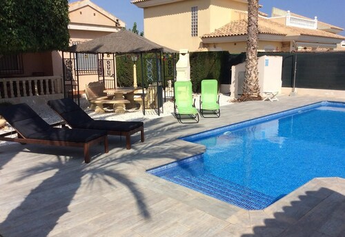 Pet-Friendly Villa Casa Cuesta with Pool & Garden