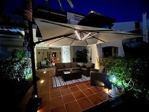 Terrace/patio - 'Beachfront Townhouse in Costalita' with Sea View, Shared Pool & Wi-Fi (Estepona)
