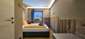 3 habitaciones, wifi gratis y ropa de cama 