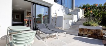 Appartement "Casa Domino 1" met terras, gedeeld zwembad & Wi-Fi