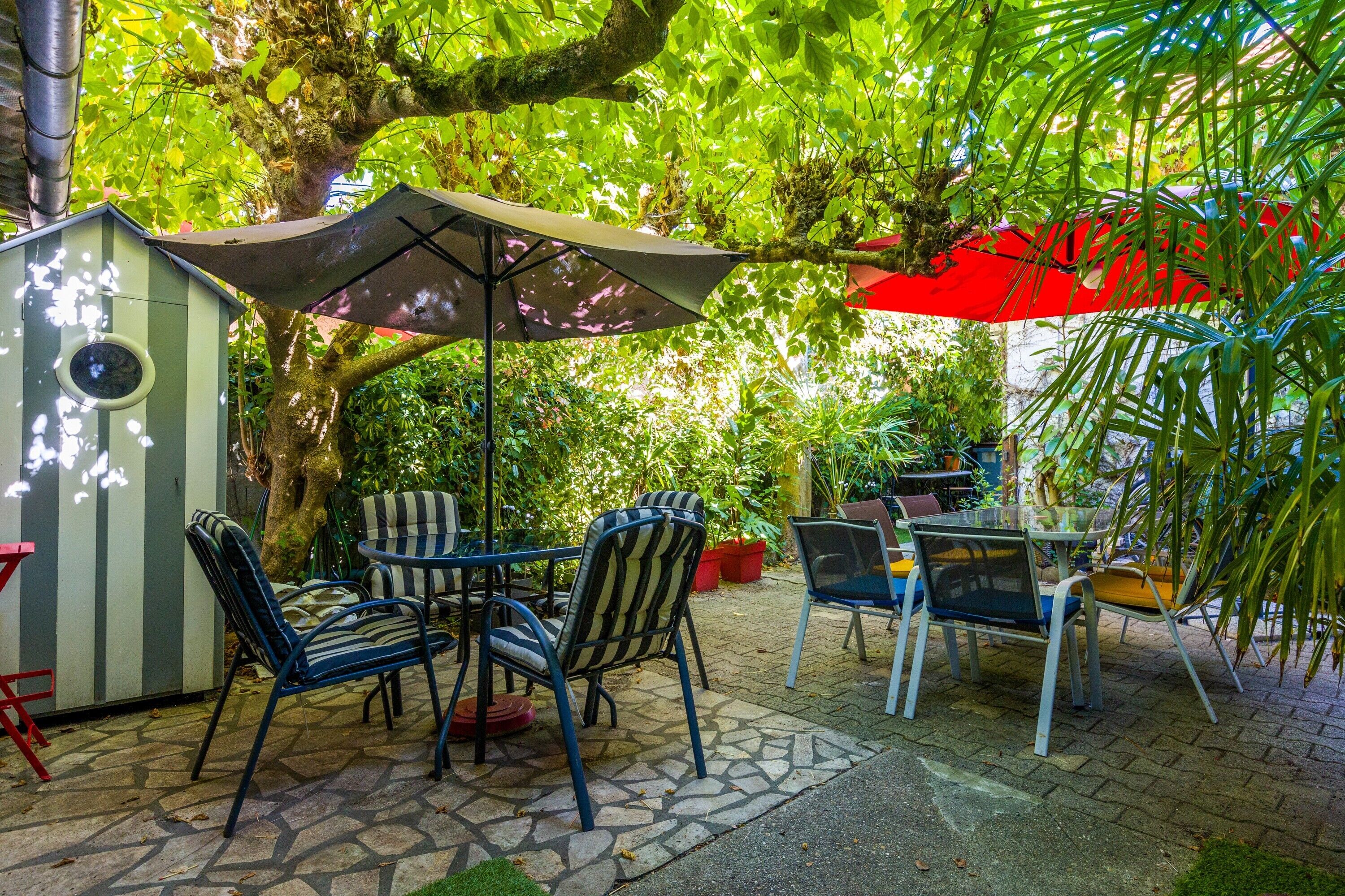 屋外ダイニングエリア