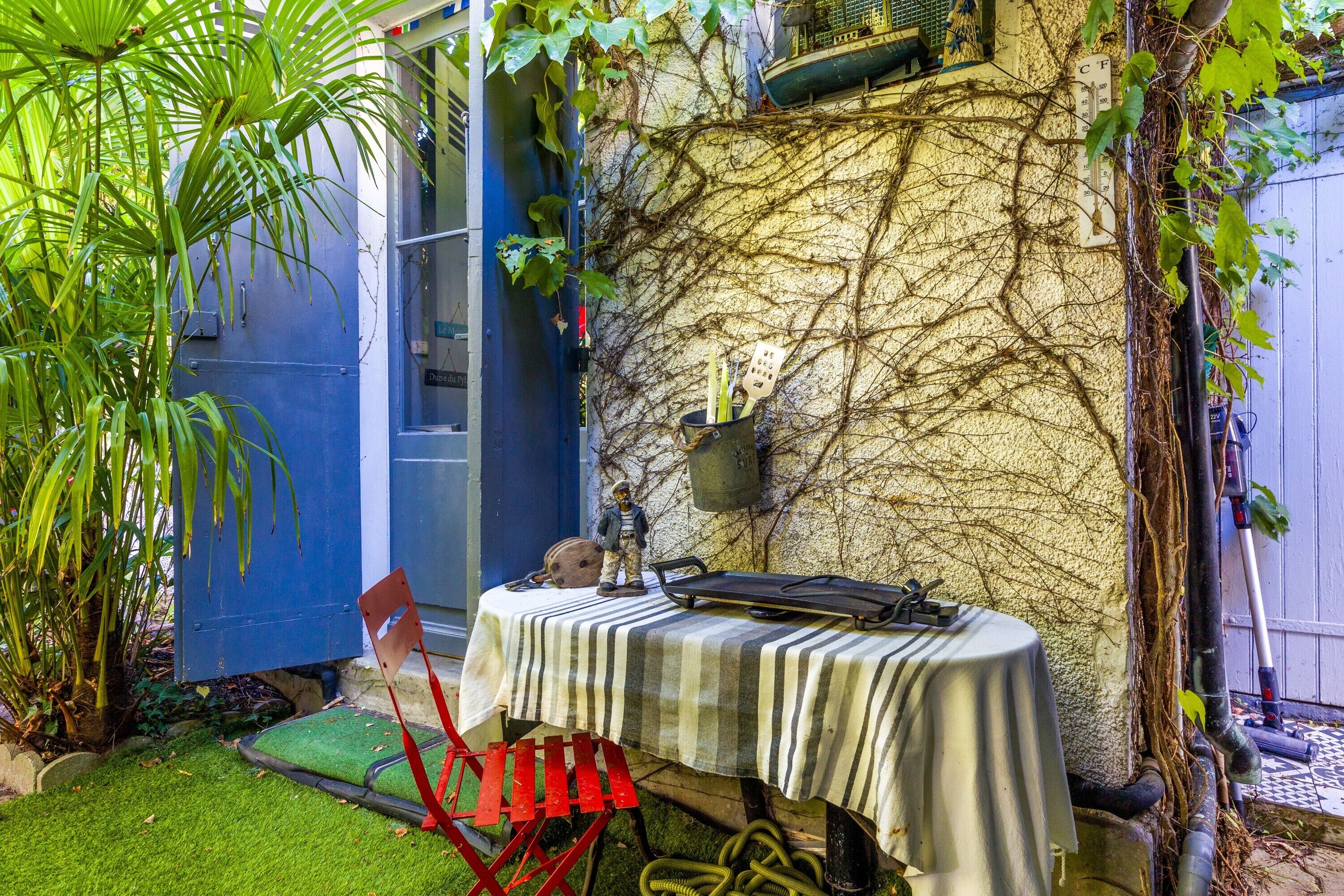 屋外ダイニングエリア