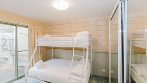 3 dormitorios, wifi gratis, ropa de cama