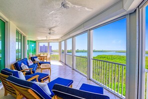 Interior - The Dunes- Grande Dominica (Naples)