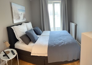 1 Schlafzimmer, Reisekinderbett, kostenloses WLAN, Bettwäsche