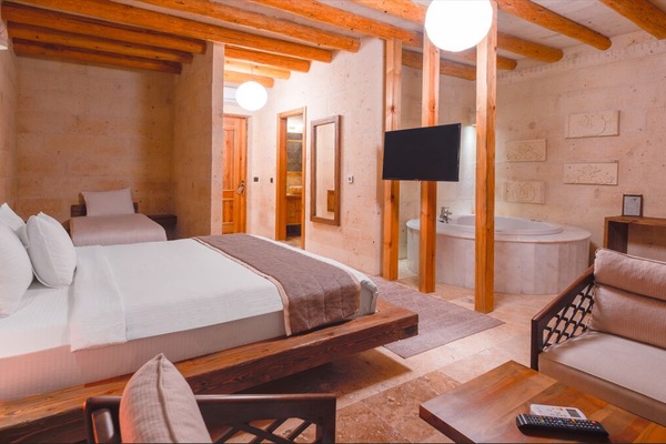 Superior Room | Minibar, desk, laptop workspace, free WiFi