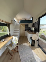 Panoramic Bungalow | 1 bedroom, hypo-allergenic bedding, laptop workspace, free WiFi