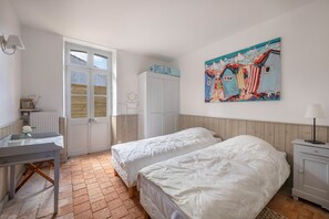 6 bedrooms, iron/ironing board - Family villa for 11 people 300m from the sea (Préfailles)