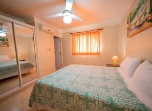 1 chambre, Wi-Fi gratuit, draps fournis