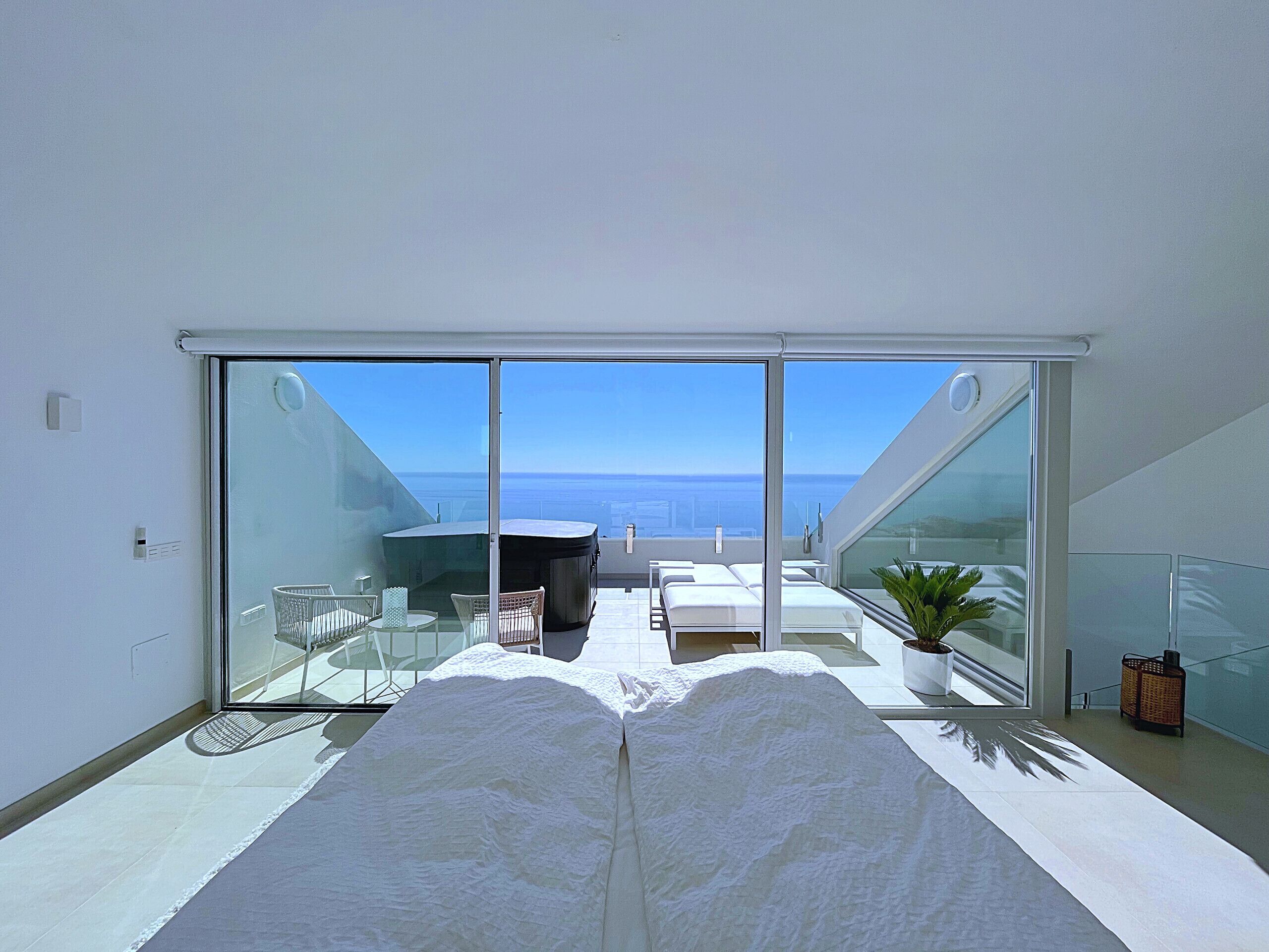 3 chambres, fer et planche à repasser, Wi-Fi gratuit, draps fournis