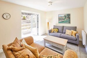 Smart TV, DVD player, offices - Host & Stay | Foggyshaw Lodge (Middlesmoor)