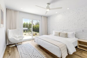 3 chambres, fer et planche à repasser, Wi-Fi gratuit, draps fournis