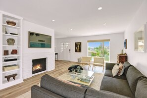 TV connectée, cheminée